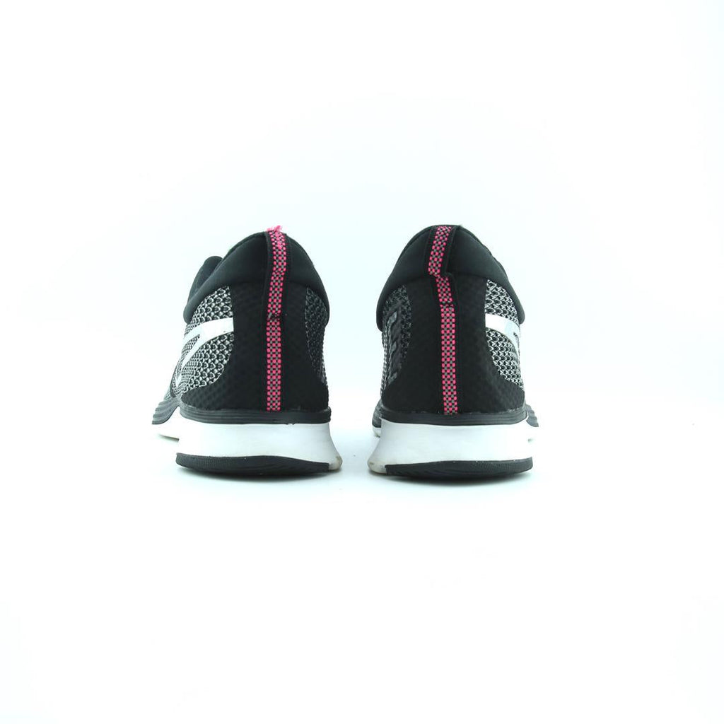 ZOOM STRIKE