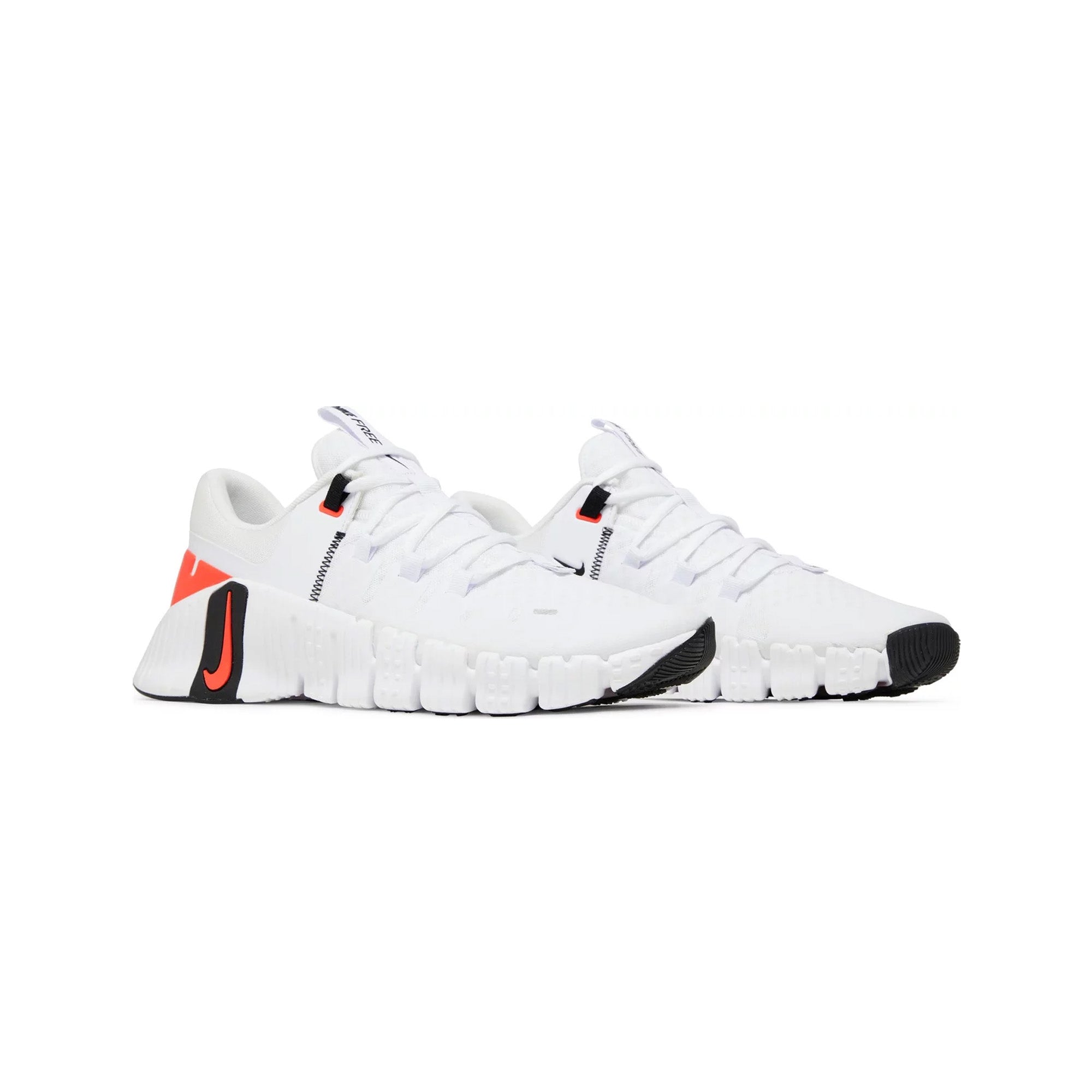 Free Metcon 5 'White Bright Crimson' (2023)