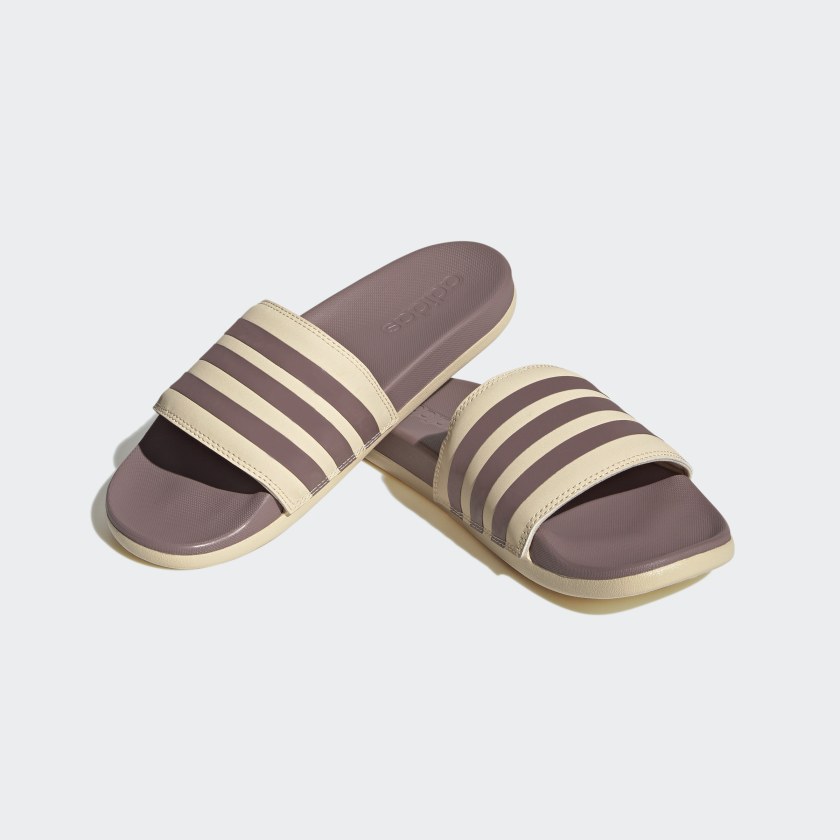 Women's adidas Adilette Comfort Slides
