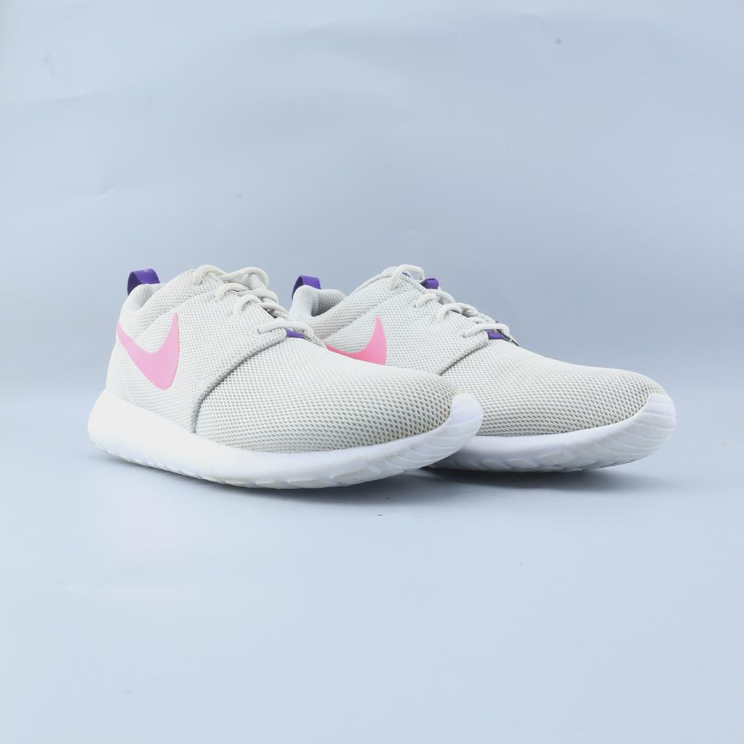 ROSHE ONE