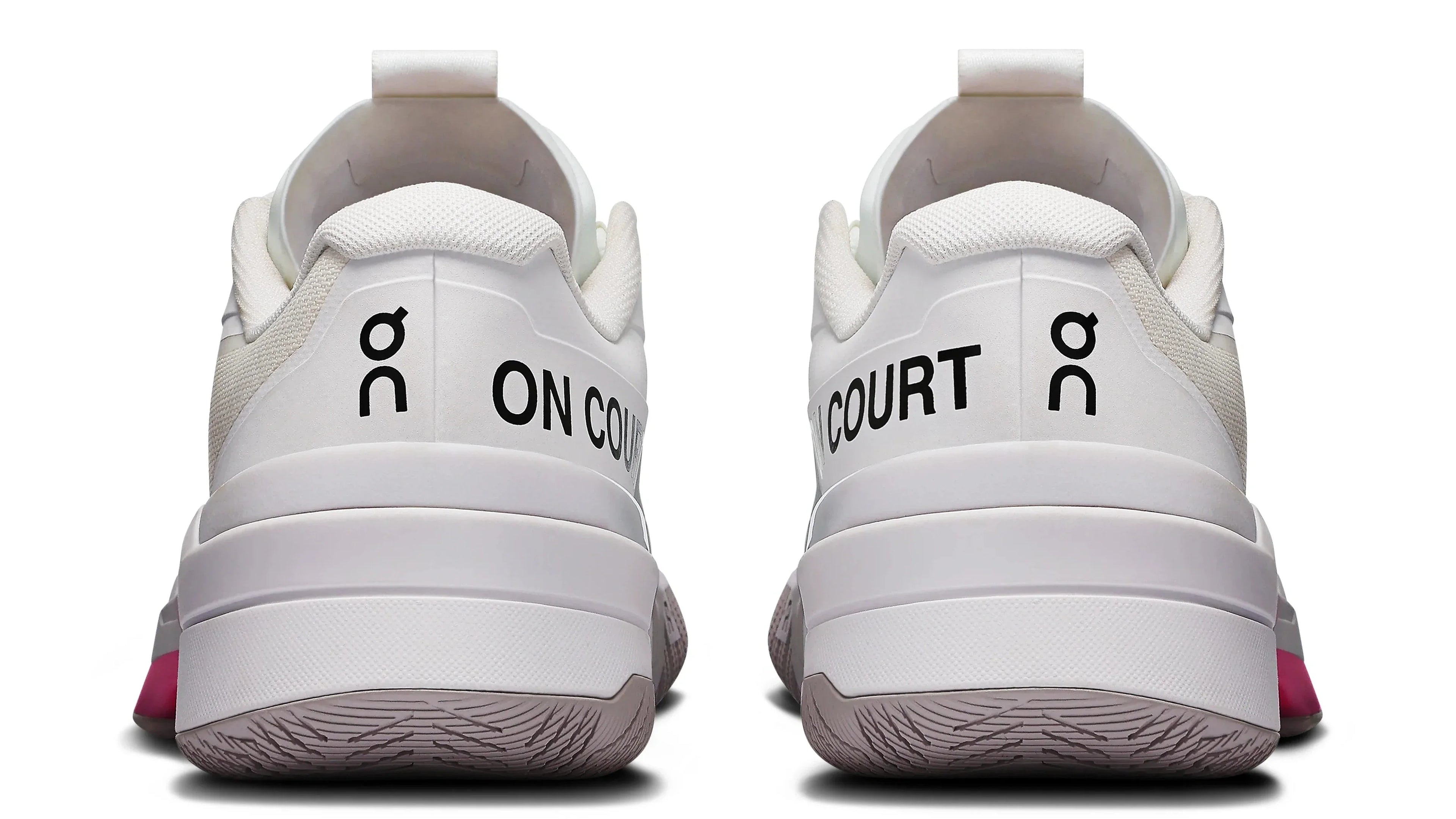 On The ROGER Pro Fire White Pink (Women's)