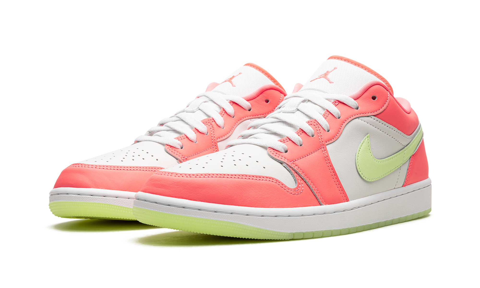 1 Low SE "Lava Glow" FN6772 671