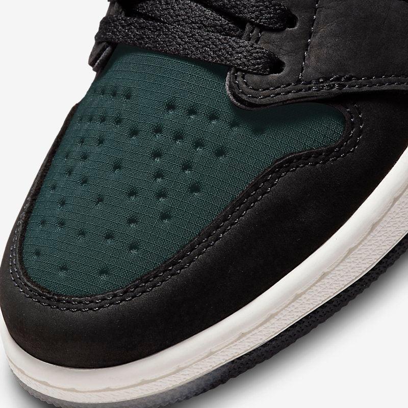 Air Jordan 1 Retro High OG Element x GORE-TEX 'Particle Grey' (2021)