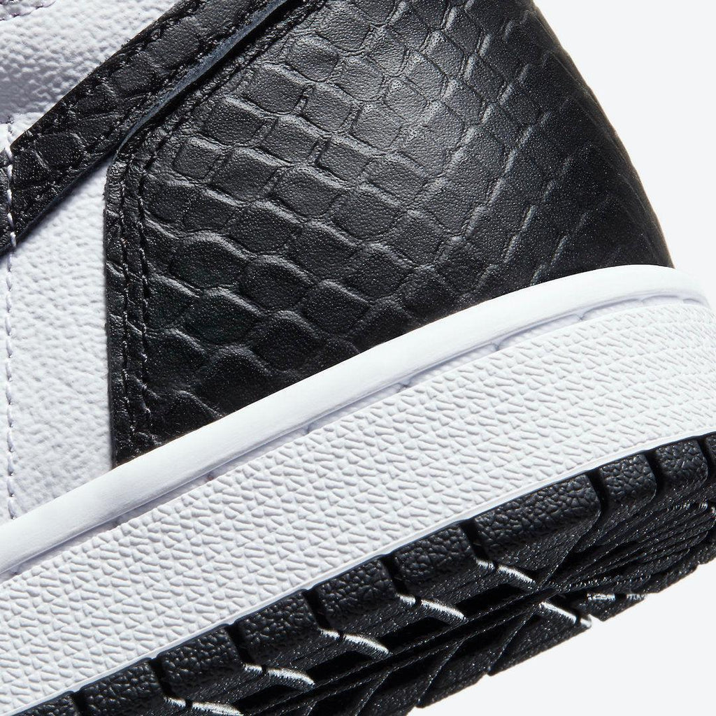 Air Jordan 1 Retro High OG 'Satin Snake' (2020) (Womens)