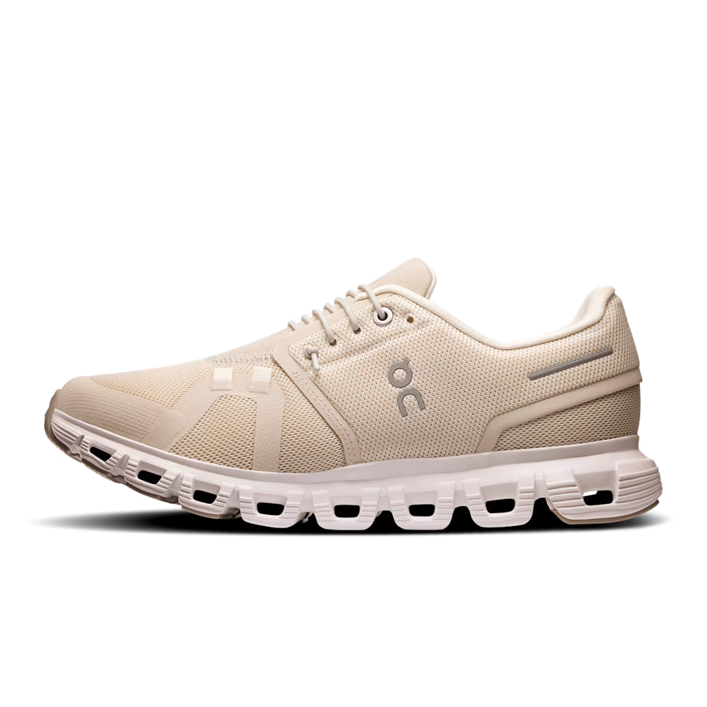 On Running Cloud 6 Pearl White