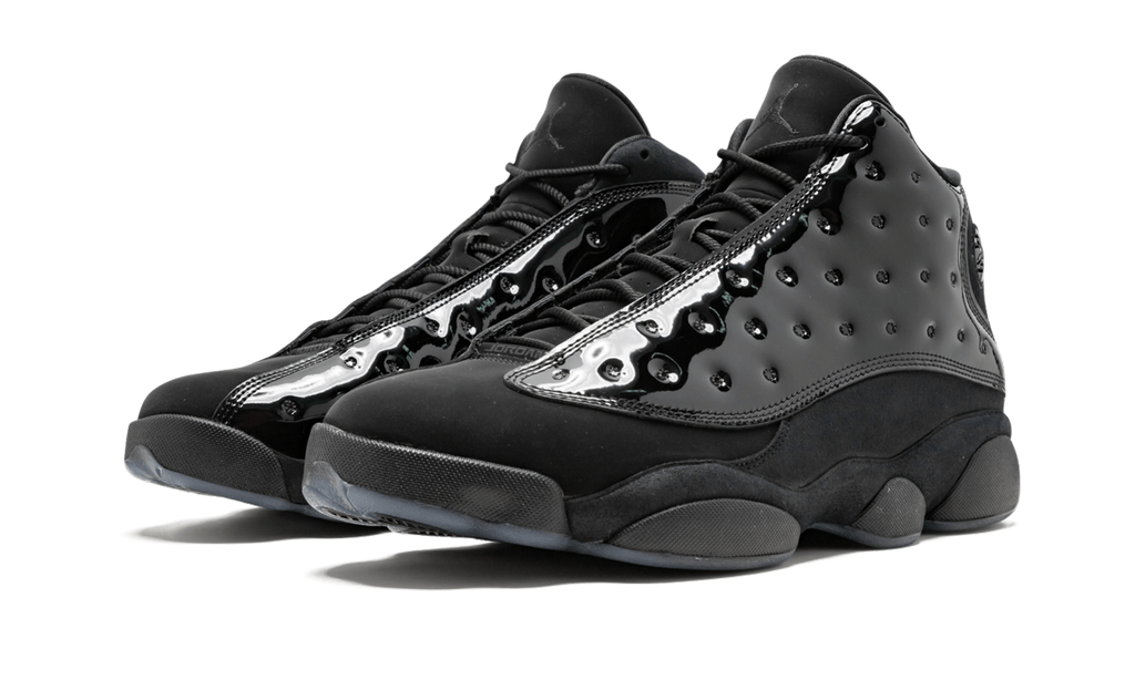13 Retro "Cap And Gown" 414571 012