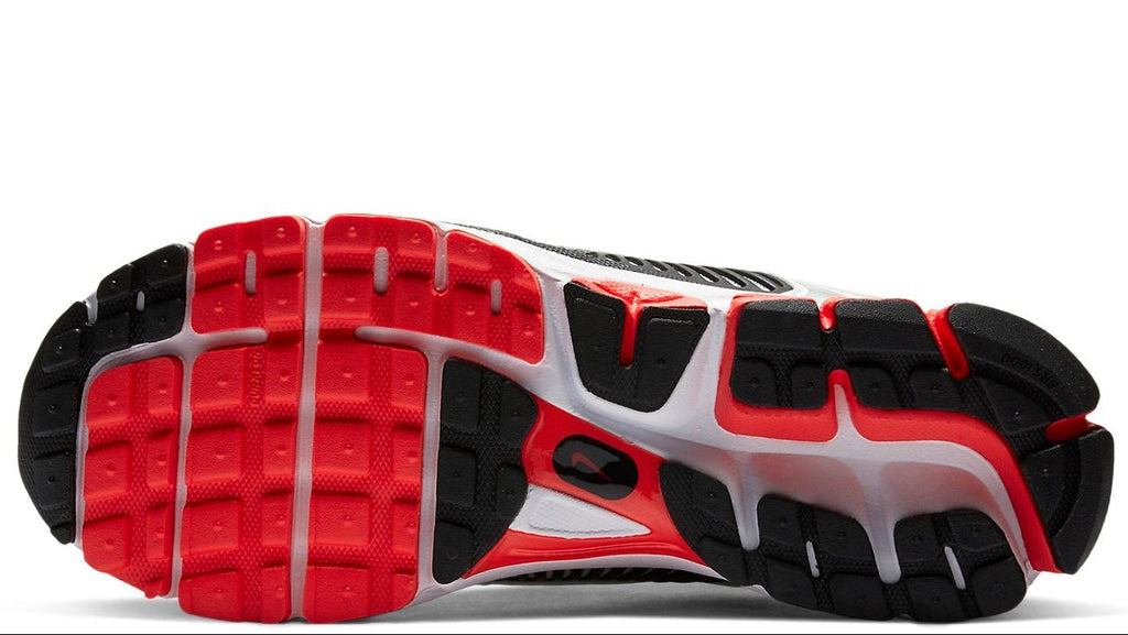 Zoom Vomero 5 Bright Crimson