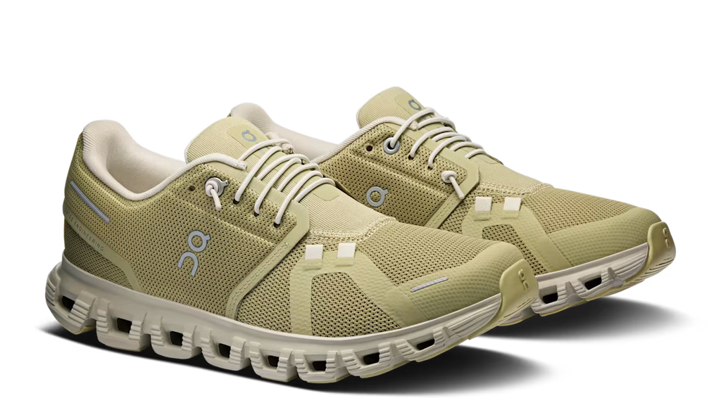 On Running Cloud 6 Caper Ice (Women’s)