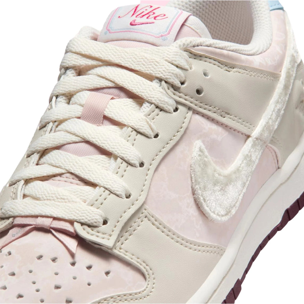 Nike Dunk Low 'Valentine's Day' Women's (2026)