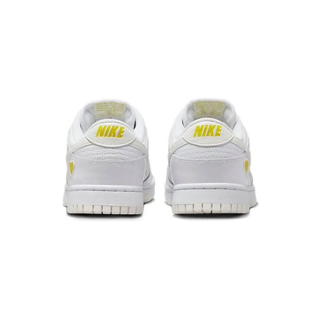 Dunk Low 'Valentine's Day Yellow Heart' W (2023)
