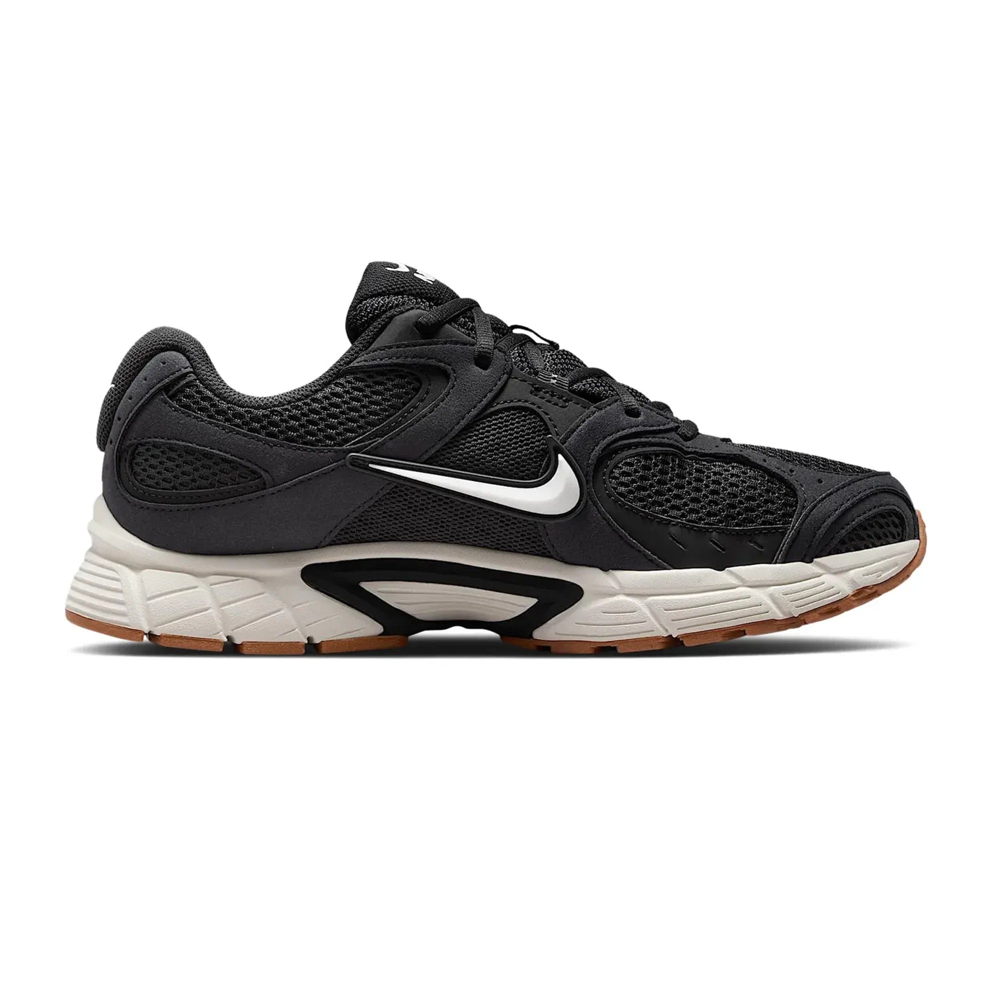 Nike V5 RNR 'Black Gum'