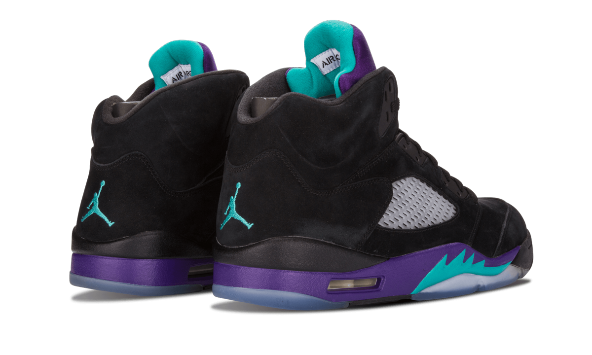 5 Retro "Black Grape" 136027 007