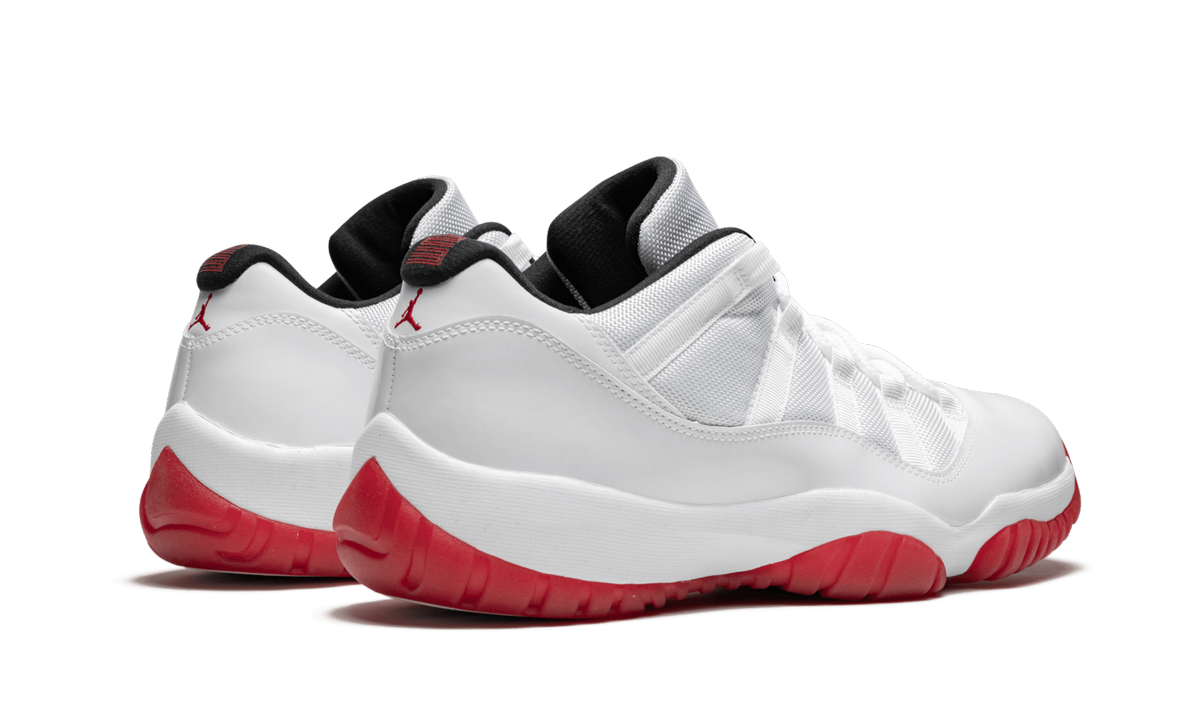 11 Retro Low "White/Varsity Red" 528895 101