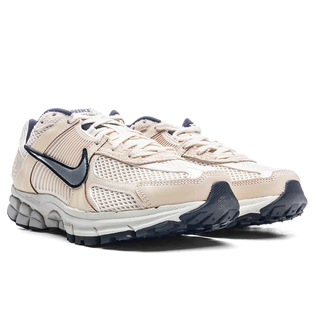 Women's Zoom Vomero 5 - Pearl White/Chrome/Light Bone