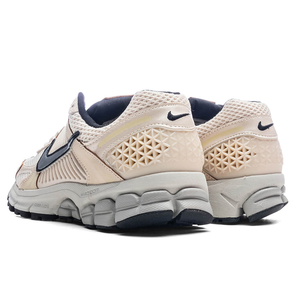 Women's Zoom Vomero 5 - Pearl White/Chrome/Light Bone