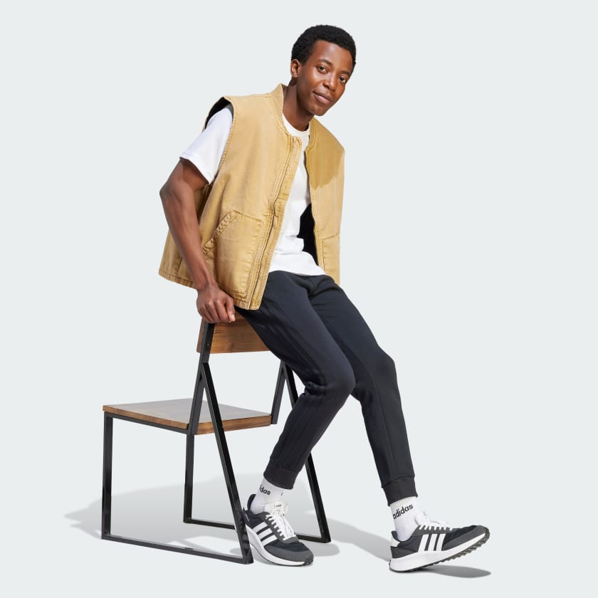 Men's adidas Essentials Fleece 3-Stripes Tapered Cuff Pants