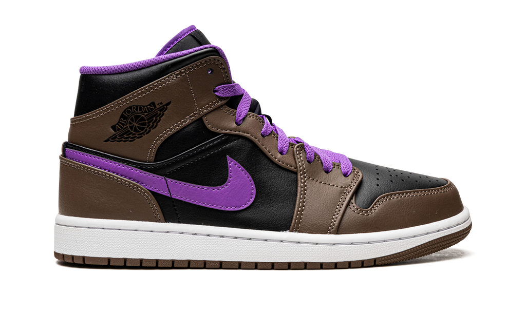 1 Mid "Palomino" DQ8426 215
