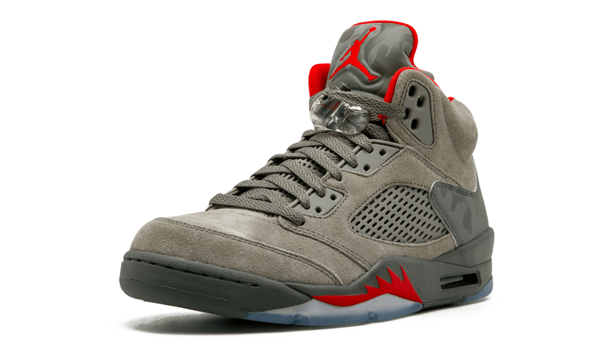 5 Retro "Camo" 136027 051